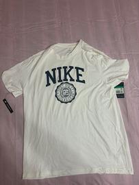 NIKE T-SHIRT BIANCA TAGLIA XL NUOVA CON CARTELLINO