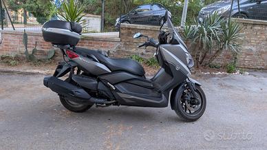 Yamaha X-Max 400