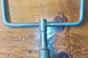 Chiave epoca Alfa Romeo  per smontare le gomme 