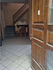 Immobile in asta di 188 m² con 4 locali e box auto