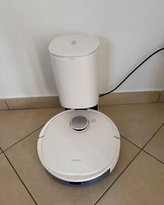 Robot aspirapolvere e lava pavimento Ecovacs 