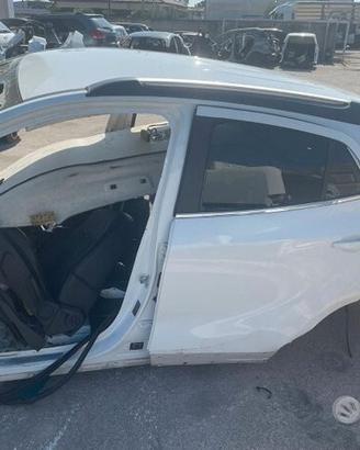Ricambi scocca per tagliate Opel Mokka 2016