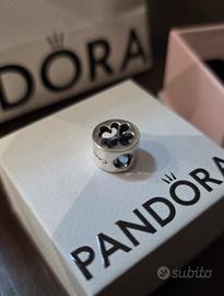 Charm Pandora Pandora Moments in Argento