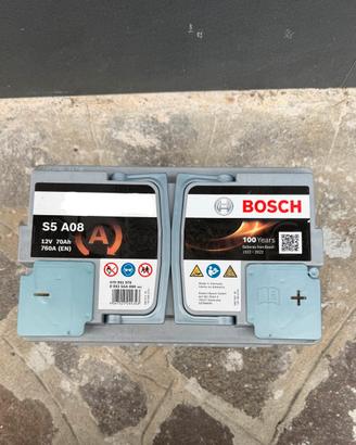 Batteria auto AGM start & stop