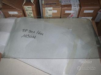 Vetro parabrezza ape mp 501 601