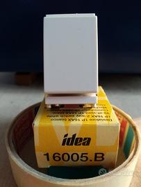 N. 2 - Vimar Idea Deviatore