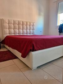 Letto contenitore, rete e materasso matrimoniale 