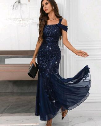 Svendita boutique abiti da sera da donna eleganti