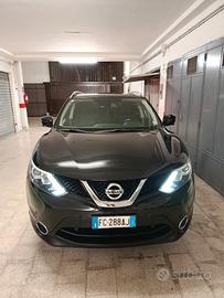 Nissan Qashqai 1.5  n-connecta 