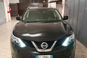 Nissan Qashqai 1.5  n-connecta 