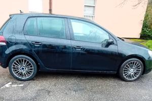 Golf serie 6 2.0. 140cv