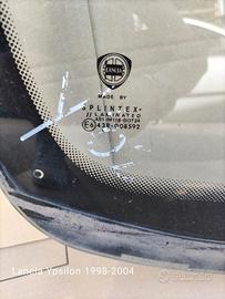 Parabrezza Lancia Ypsilon