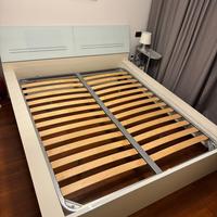 Letto matrimoniale con rete