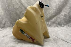 Serbatoio con tappo HQV Husaberg FE 450 501 13-16