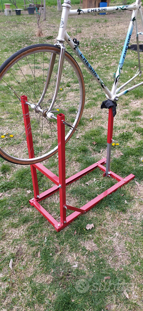 Cavalletto pieghevole per manutenzione biciclette - Biciclette In vendita a  Reggio Emilia