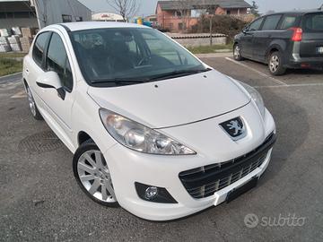 Peugeot 207 1.6 turbo 156CV 6marce 5p. Allure