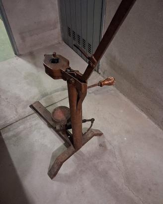 tappatrice bottiglie 