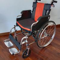 Carrozzina pieghevole