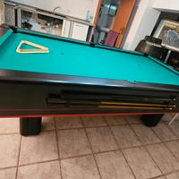 Tavolo da biliardo completo
