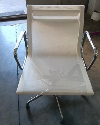 poltrona Eames 