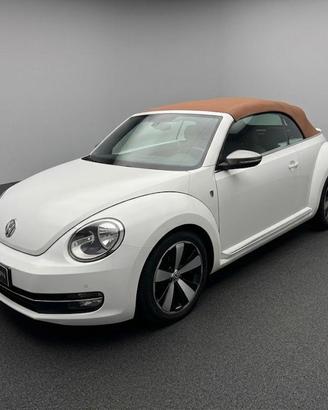 VOLKSWAGEN Maggiolino Cabrio 1.2 TSI Karmann Blu