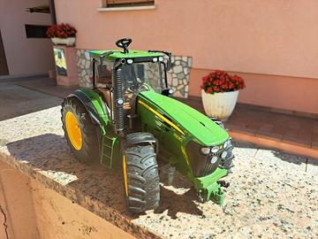 Trattore BRUDER codice 03050 - John Deere 7930