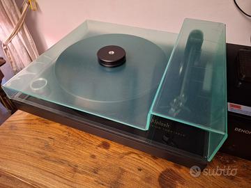 Giradischi Mclntosh MT2 precision Turntable.