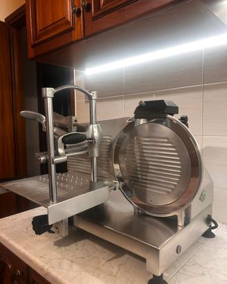 Affettatrice professionale