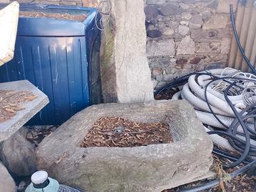 FONTANA  GIGANTE IN GRANITI DI TRASQUERA