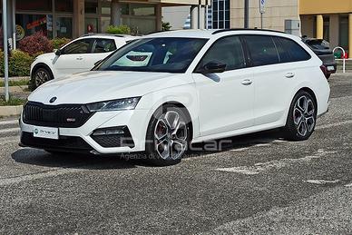 SKODA Octavia 2.0 TDI EVO SCR 200 CV DSG 4x4 Wagon
