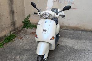 Vespa ET4 50 d'epoca 