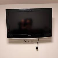 TV Samsung LCD 32”