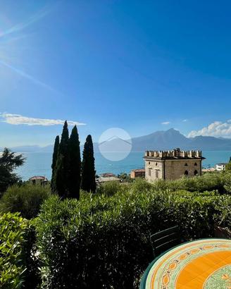 3 LOCALI A TORRI DEL BENACO