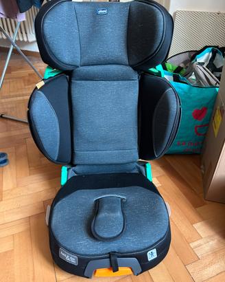 Seggiolino auto Chicco I size fold and go 100-150