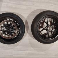 coppia cerchi Panigale/ Streetfighter