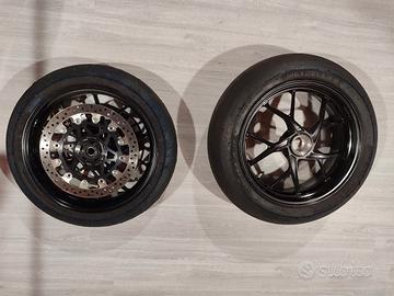 coppia cerchi Panigale/ Streetfighter