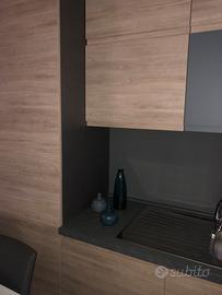 Cucina nuova dal nostro magazzino in svendita