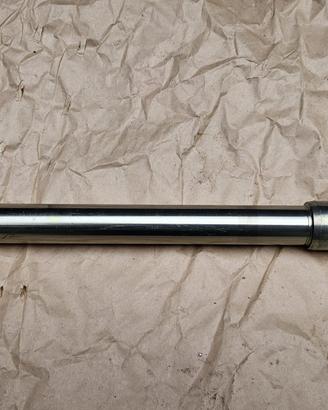 TRIUMPH TRIDENT 660 Asse Ruota Anteriore