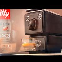 macchina del caffe illy