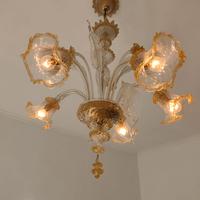 Lampadari  vetro  di  murano con accen  oro 24cara