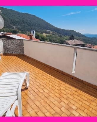 MONTENARS - DUE VILLE A SCHIERA con TERRENO
