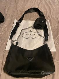 Borsa nera a trcolla Re- edition Prada