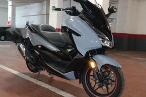 Honda Forza 300 Limit Edition