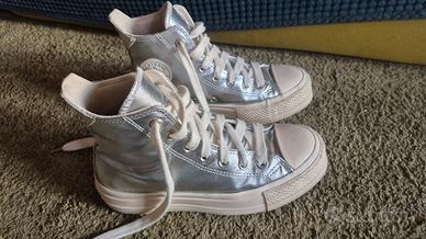Converse 

CHUCK TAYLOR ALL STAR silver 36