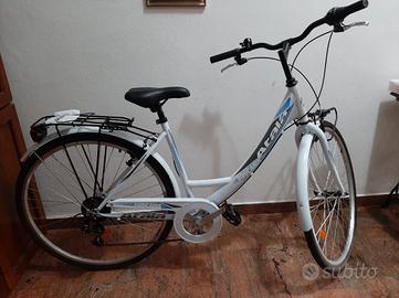 Bicicletta donna Atala