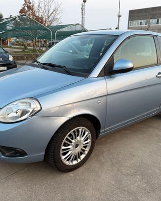 Lancia Ypsilon 1.2 NEO-PATENT. 87.000KM