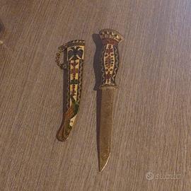 Tagliacarte decorato vintage degli inizi 900
