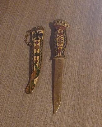 Tagliacarte decorato vintage degli inizi 900