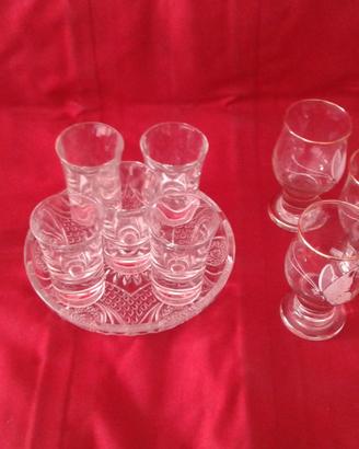 Set bicchieri da liquore antichi anni '60