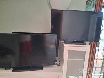 2 televisori 32 pollici